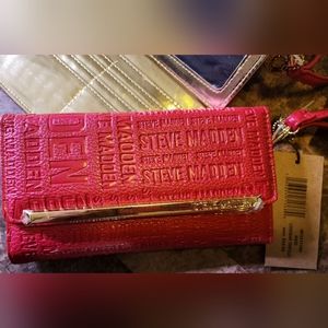 Steve Madden "LOGOBAR TRIFOLD" (Red)